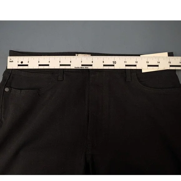 NWT Wrangler Bold Boot Jeans Women 12x32 Black High Rise Stretch 10MT1BTBL - Picture 10 of 14